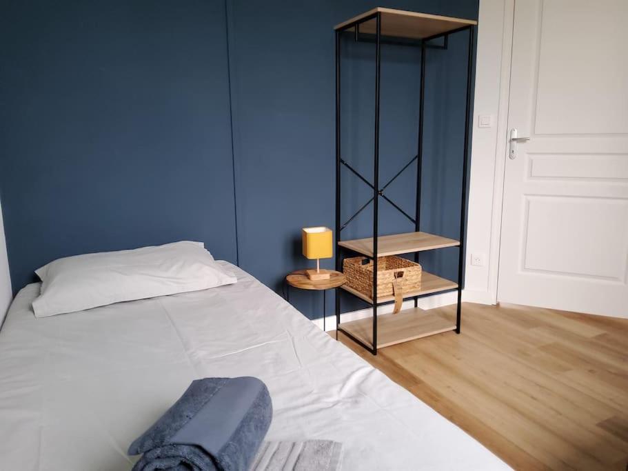 Holiday home La Blanche Ecole Rochefort-sur-Loire